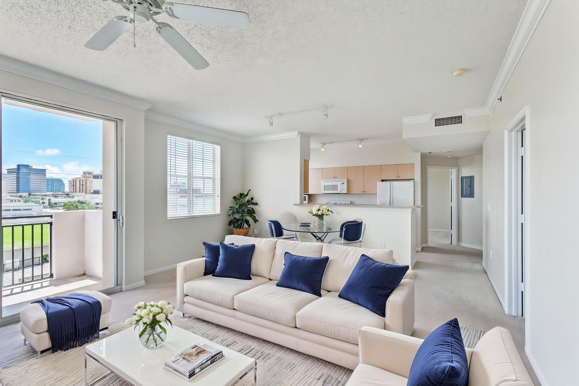 616 Clearwater Park Road, Unit 602, West Palm Beach, FL 33401 Photo