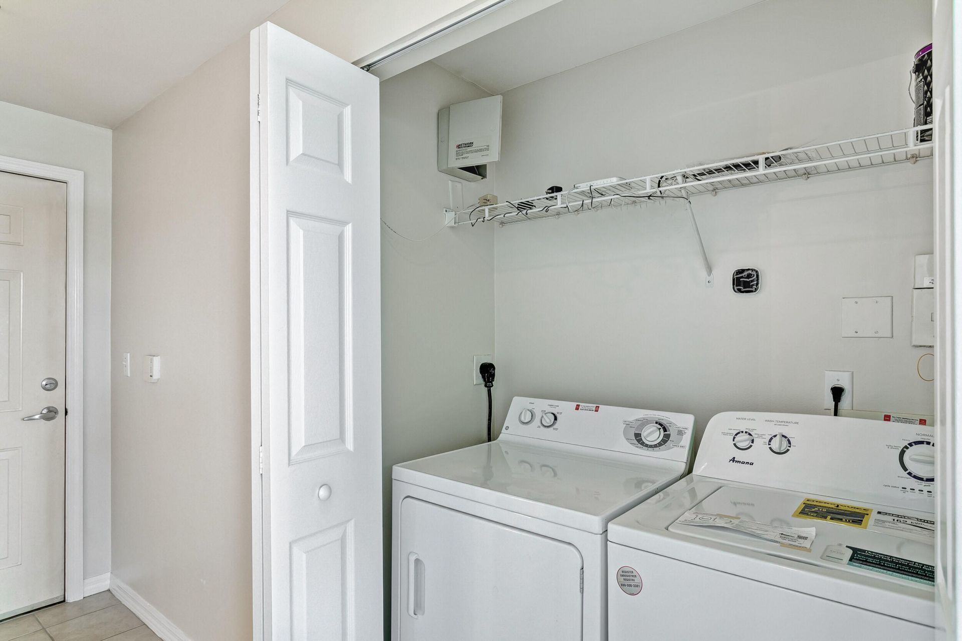 616 Clearwater Park Road, Unit 602, West Palm Beach, FL 33401 Photo