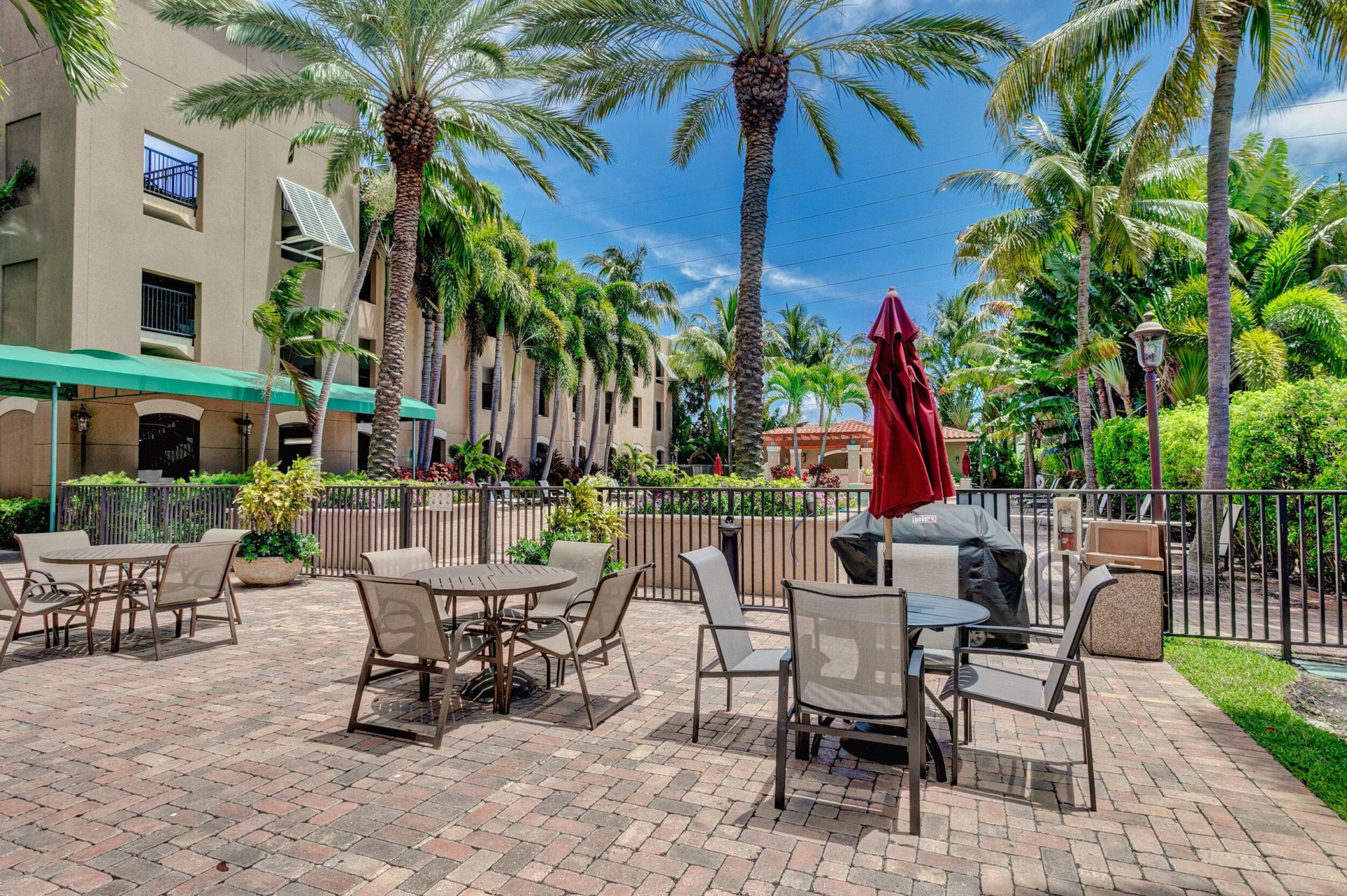 616 Clearwater Park Road, Unit 602, West Palm Beach, FL 33401 Photo