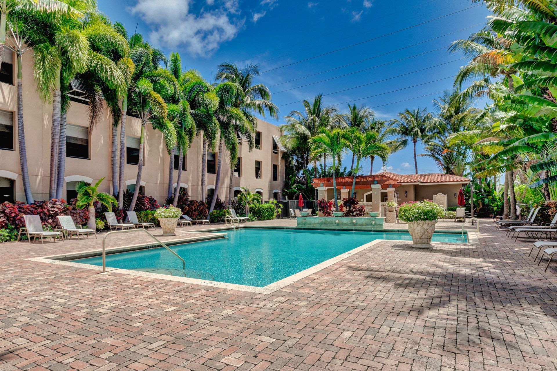 616 Clearwater Park Road, Unit 602, West Palm Beach, FL 33401 Photo