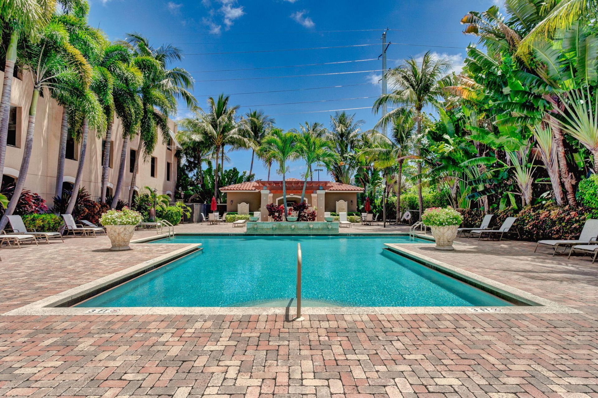 616 Clearwater Park Road, Unit 602, West Palm Beach, FL 33401 Photo