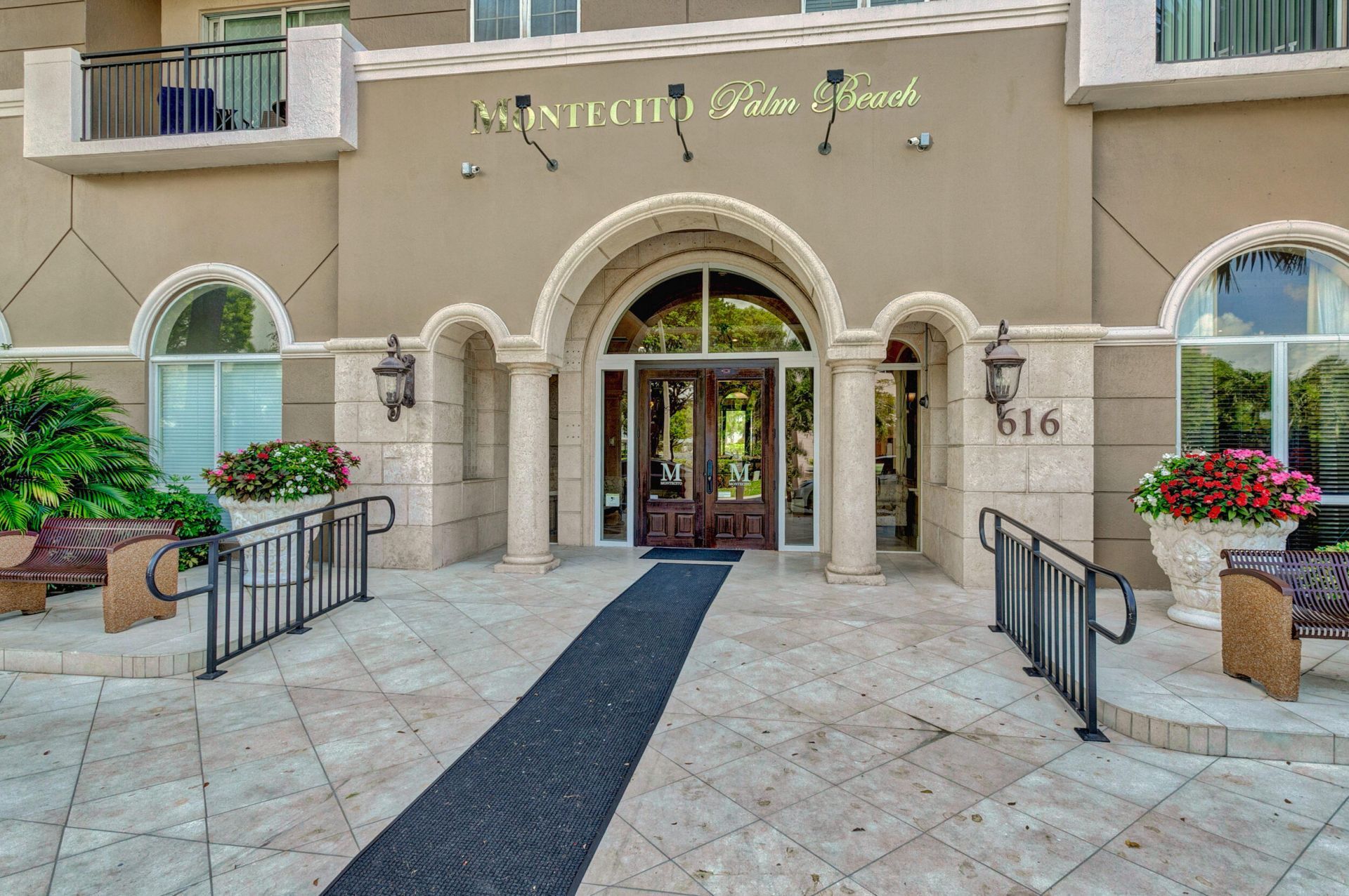 616 Clearwater Park Road, Unit 602, West Palm Beach, FL 33401 Photo