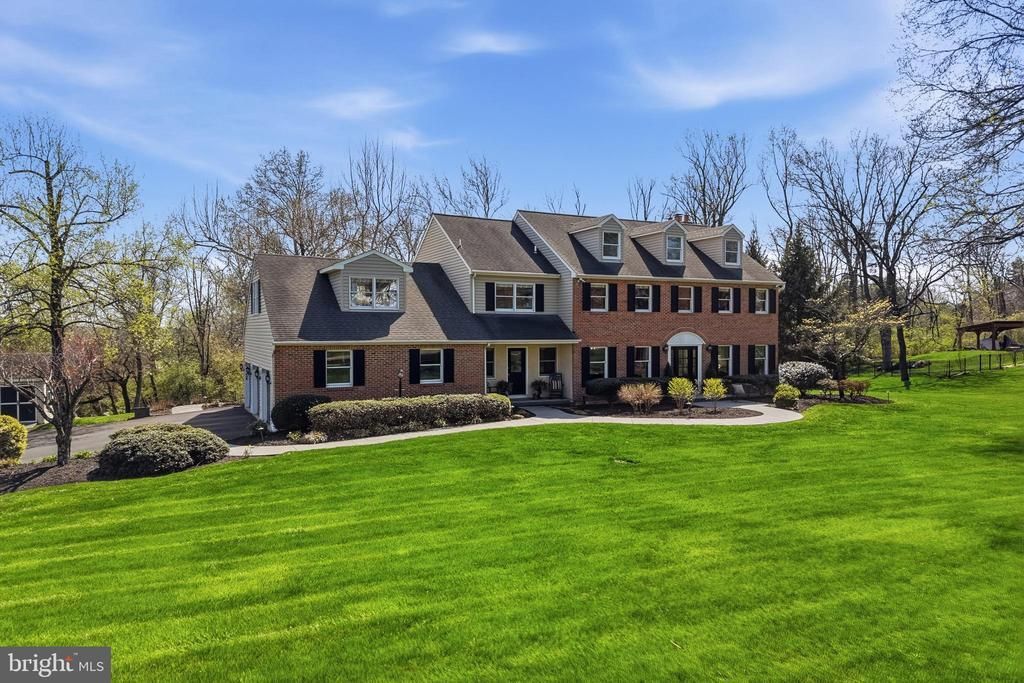 4779 ESSEX DRIVE, DOYLESTOWN, PA 18902