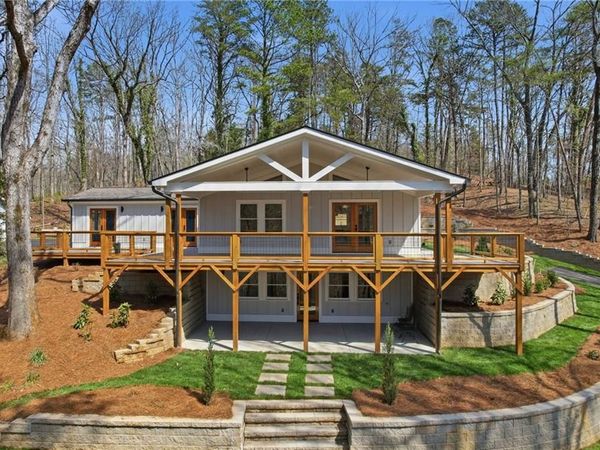 3454 Green Apple Road , Gainesville, GA 30506