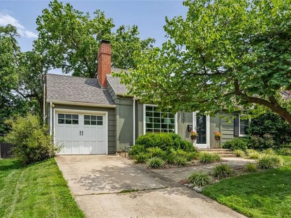 5337 Clark Drive, Roeland Park, KS 66205