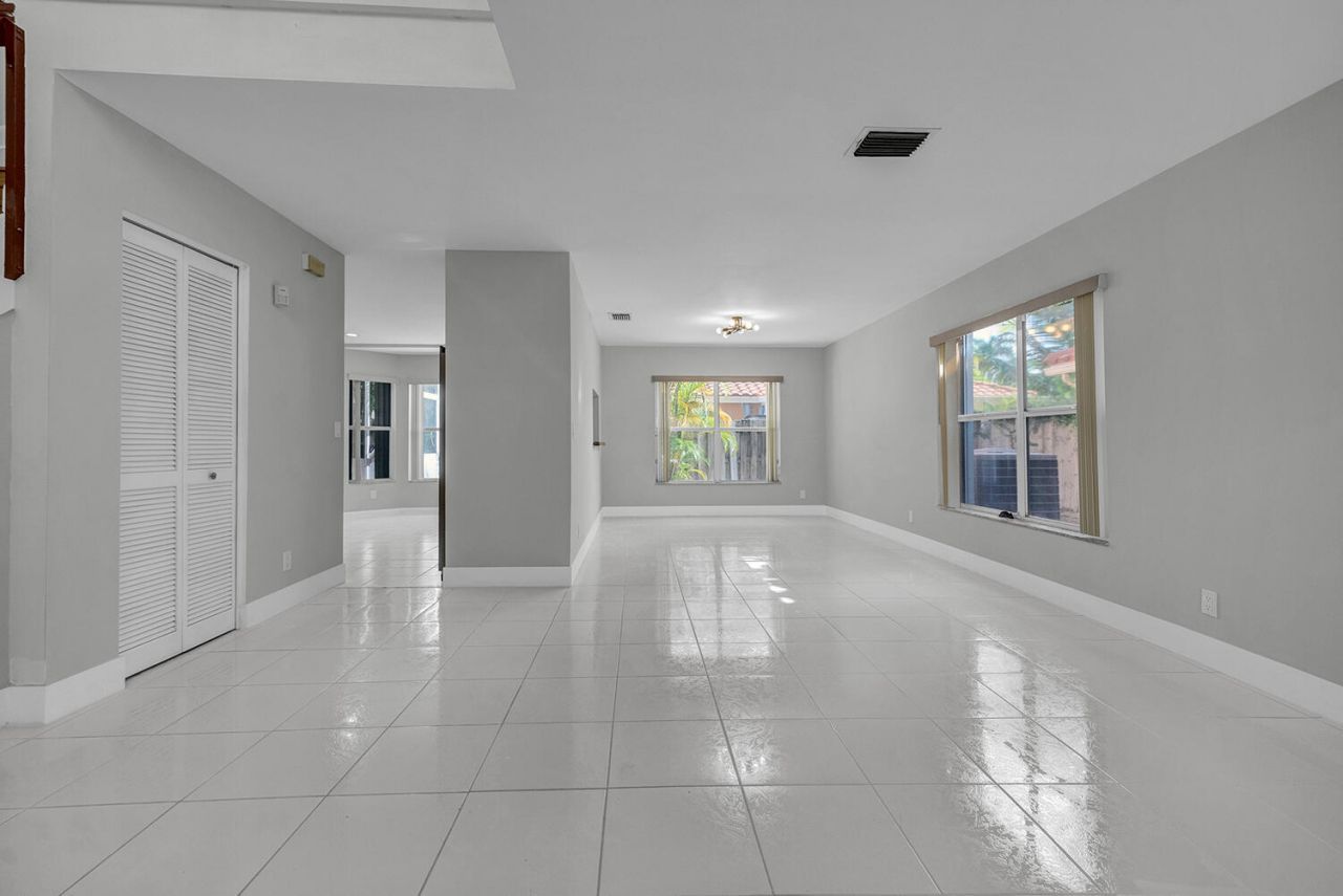 10820 Buttonwood Lake Drive, Boca Raton, FL 33498 Photo