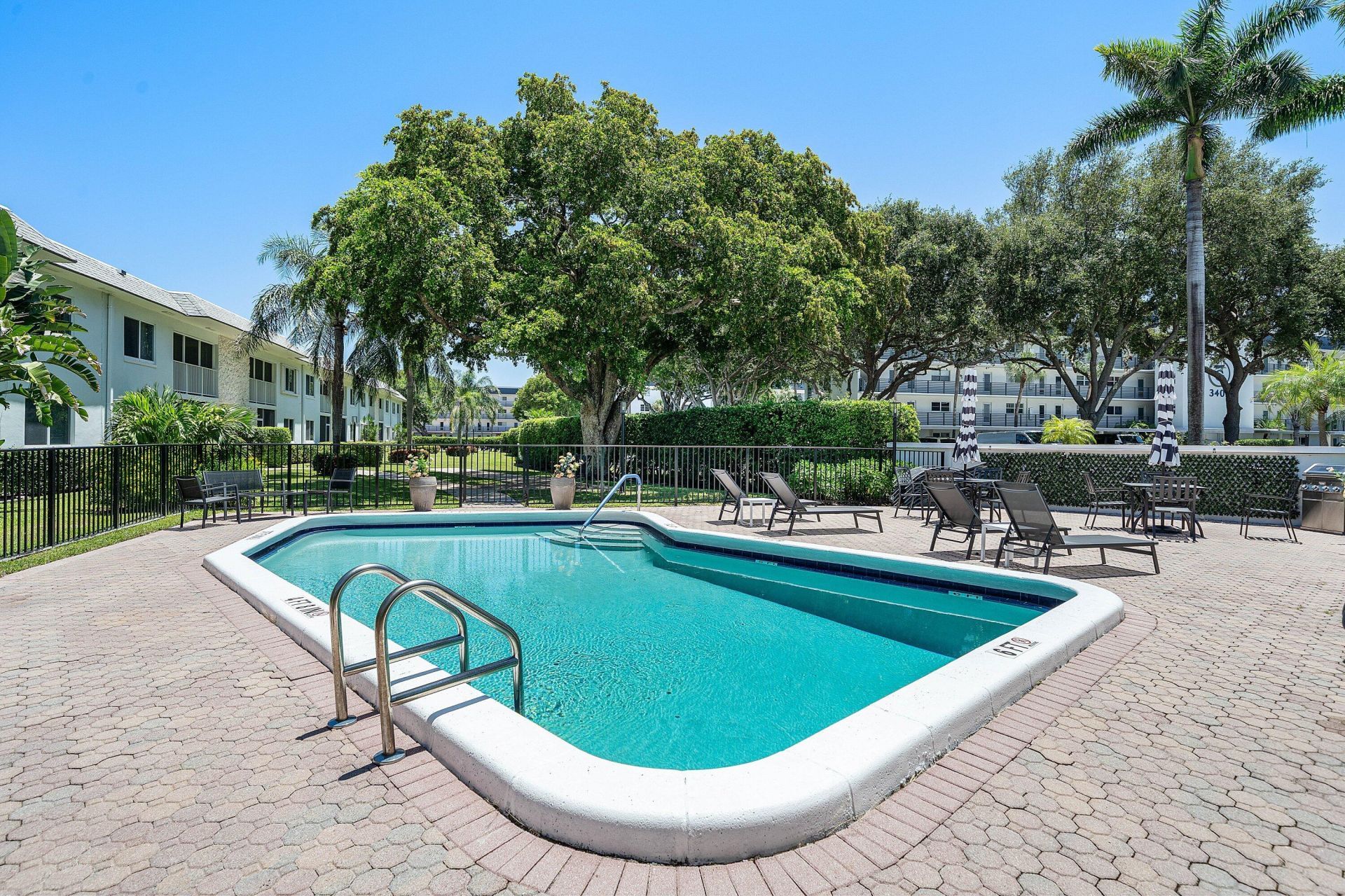 207 Tropic Isle Drive, Unit 208, Delray Beach, FL 33483 Photo