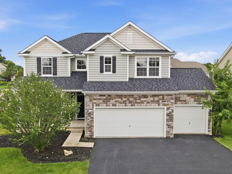 1250 Caribou Run, Delaware, OH 43015 Photo 1