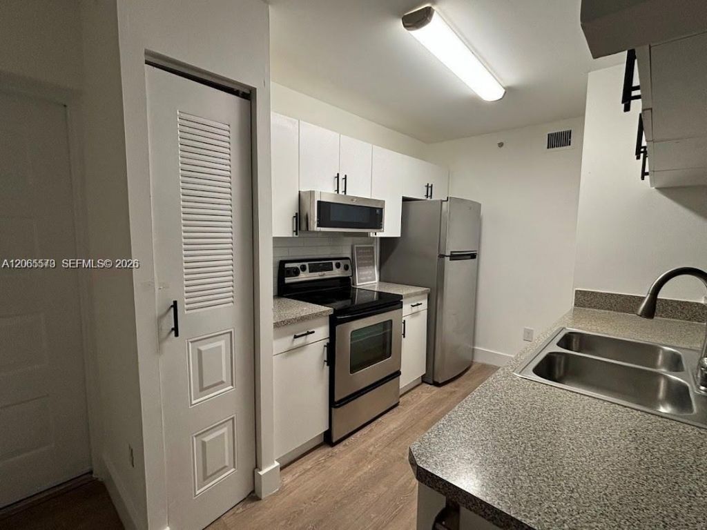 460 S Park Rd , Unit 101, Hollywood, FL 33021 Photo