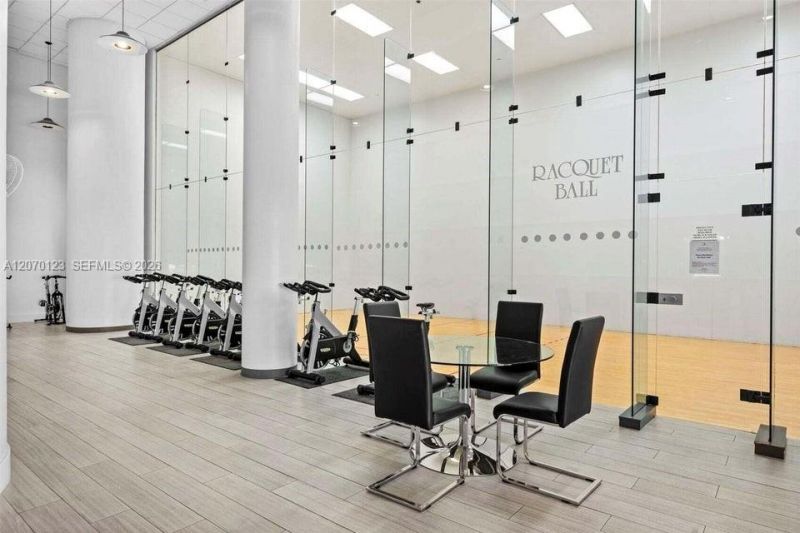 16500 Collins Ave , Unit 1751, Sunny Isles Beach, FL 33160 Photo