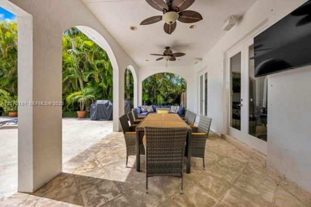 7840 SW 133rd Ter , Pinecrest, FL 33156 Photo