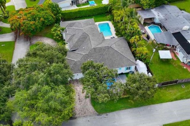 7840 SW 133rd Ter , Pinecrest, FL 33156 Photo