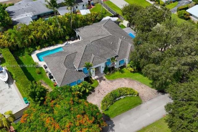 7840 SW 133rd Ter , Pinecrest, FL 33156 Photo