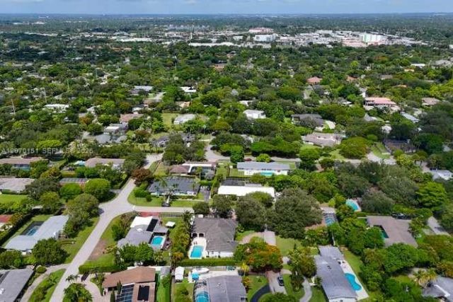 7840 SW 133rd Ter , Pinecrest, FL 33156 Photo