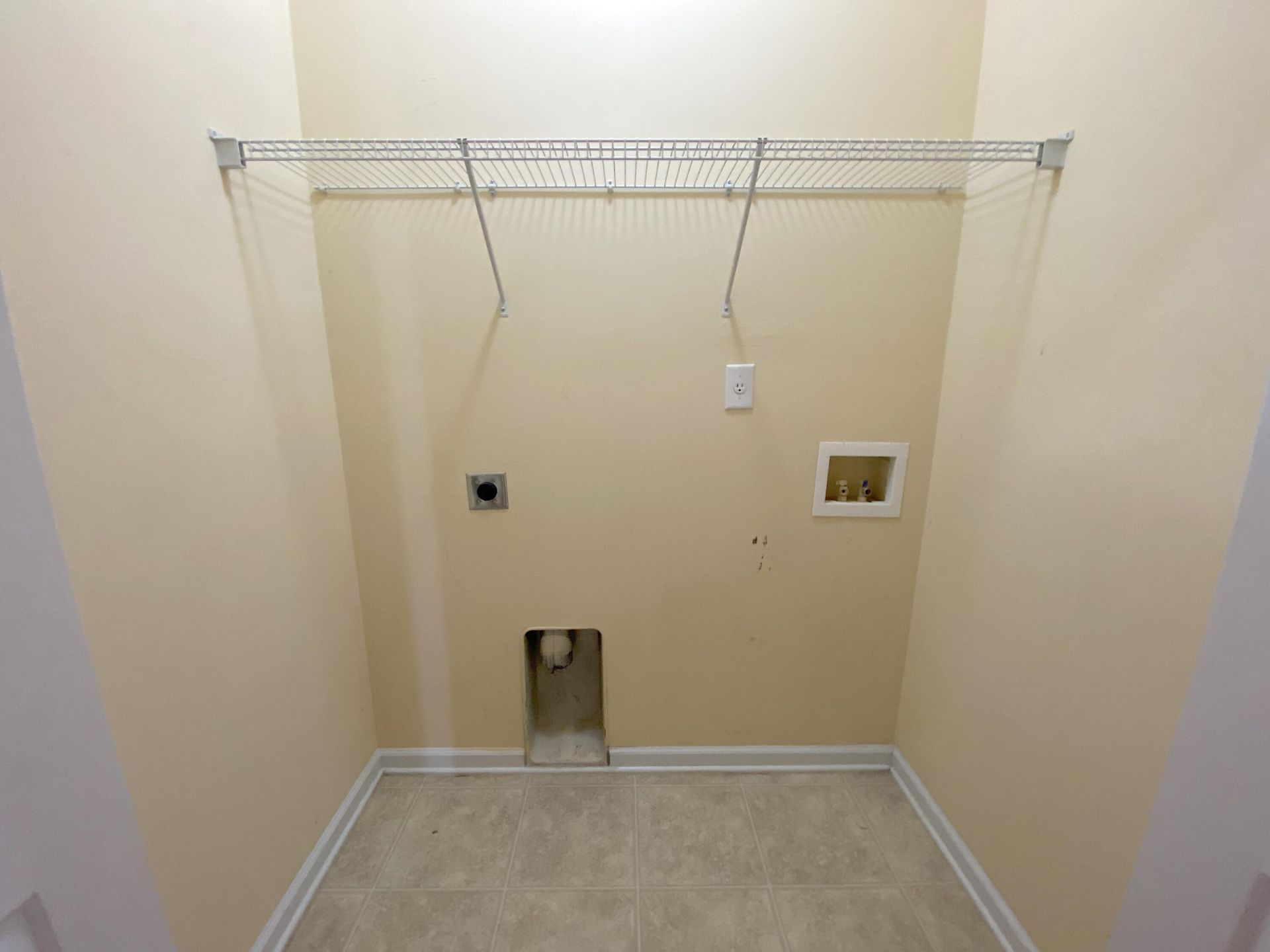 119 Speer Street Photo 13