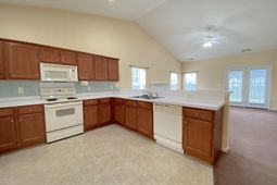 119 Speer Street photo 4