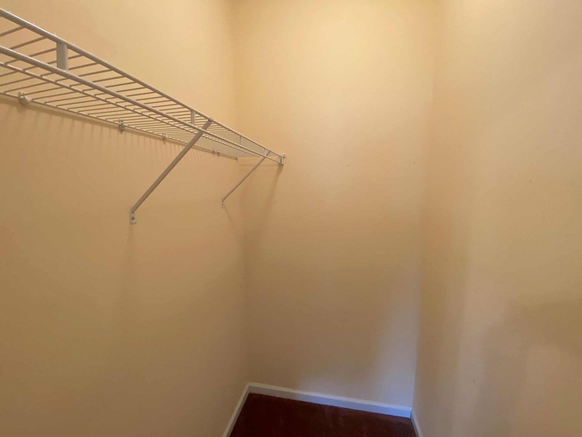 119 Speer Street Photo 5