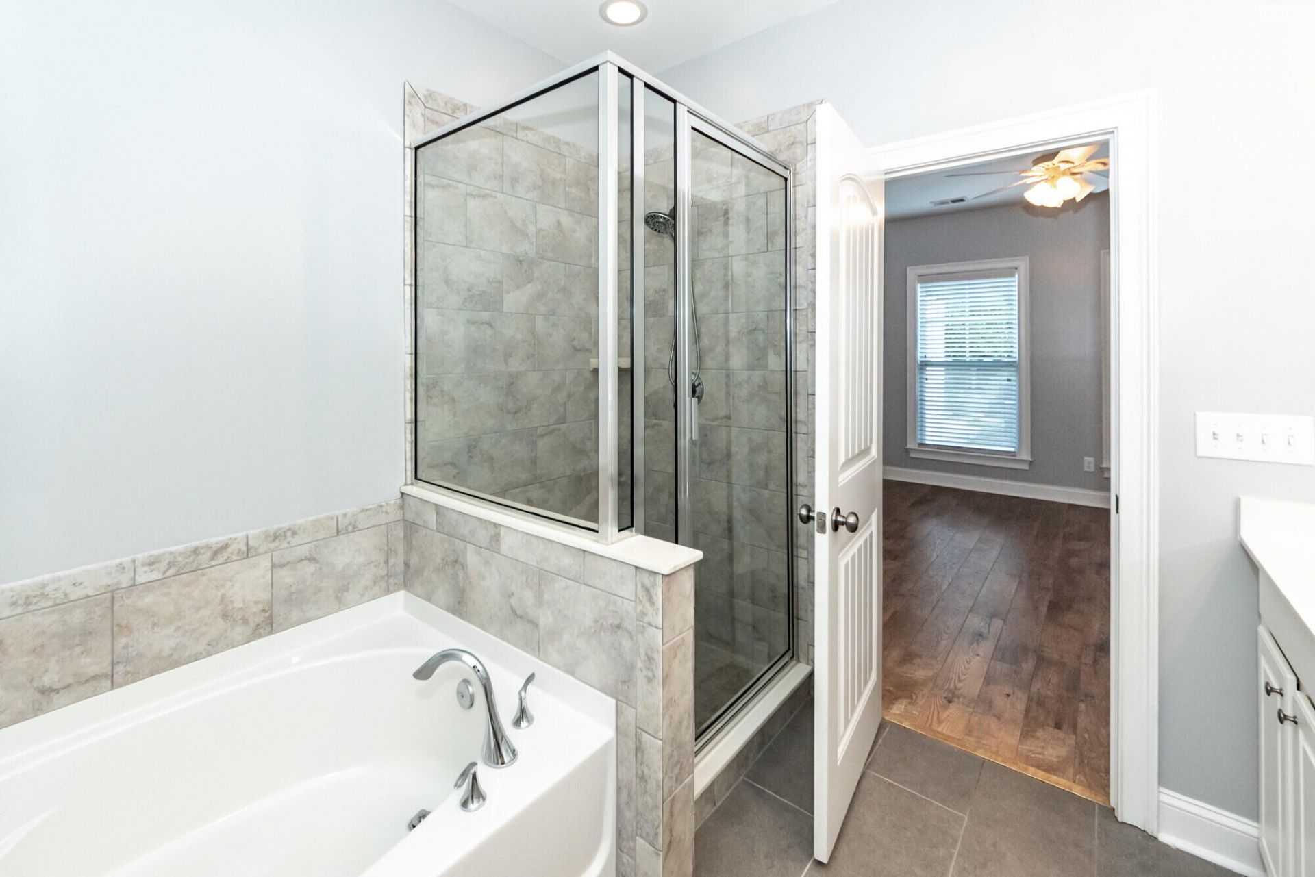 3437 Fairwater Place Photo 26
