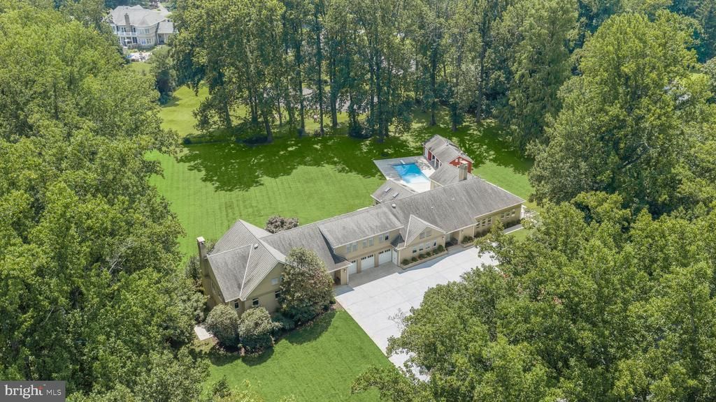 9744 THE CORRAL DRIVE, POTOMAC, MD 20854