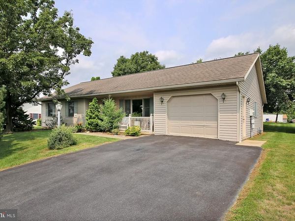 610 PROGRESS AVE AVENUE , LEBANON, PA 17042