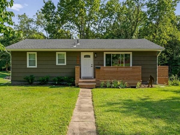 5709 E 107th Terrace, Kansas City, MO 64137