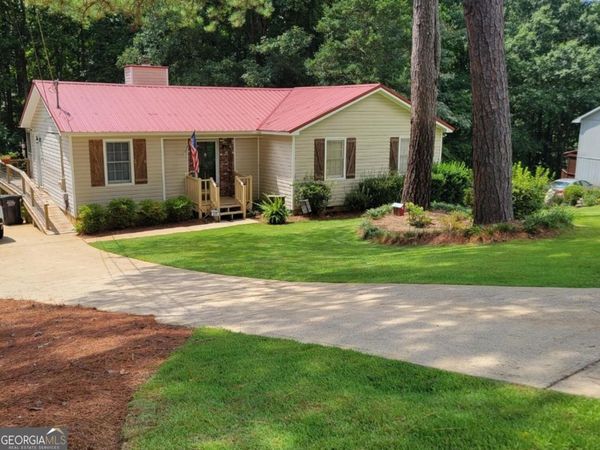 205 Pinehaven Drive, Lagrange, GA 30240