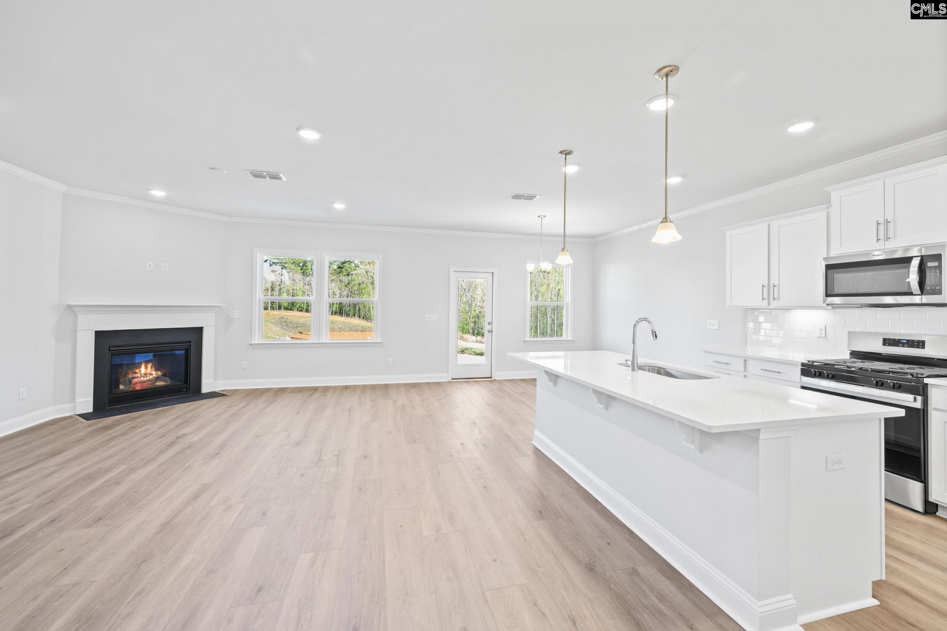 390 Mont Haven Place  Photo 11