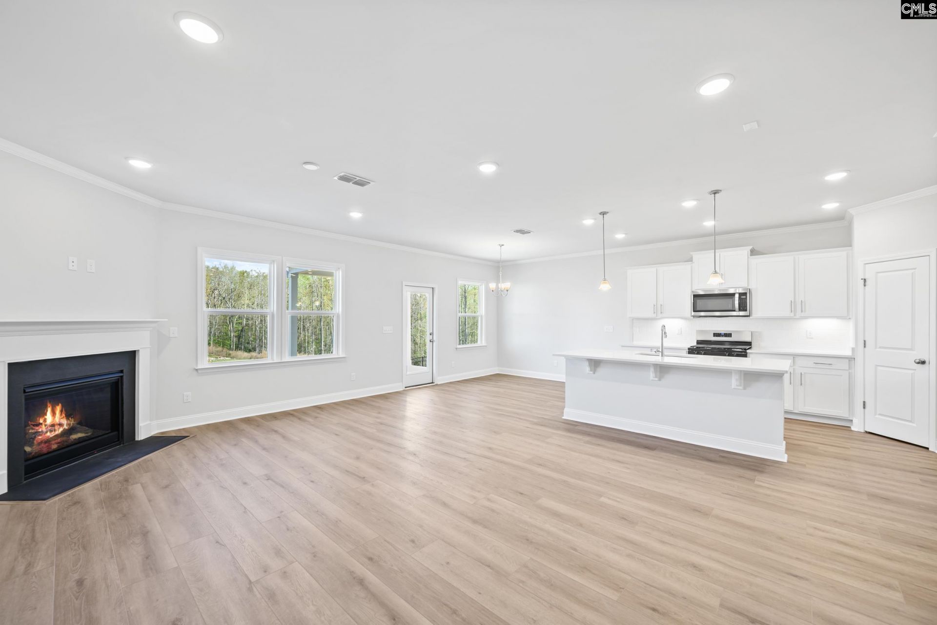390 Mont Haven Place  Photo 12