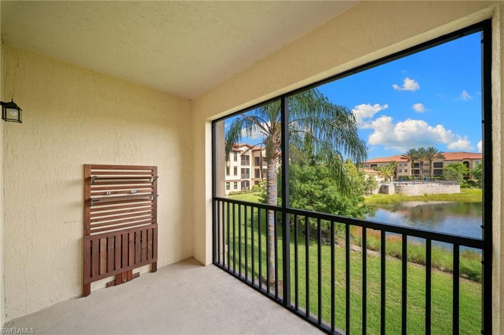 13000 Positano Cir, Unit 204, Naples, FL 34105 Photo