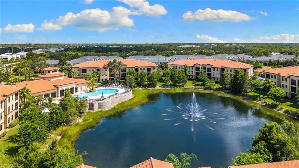 13000 Positano Cir, Unit 204, Naples, FL 34105 Photo