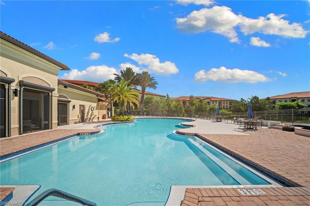 13000 Positano Cir, Unit 204, Naples, FL 34105 Photo