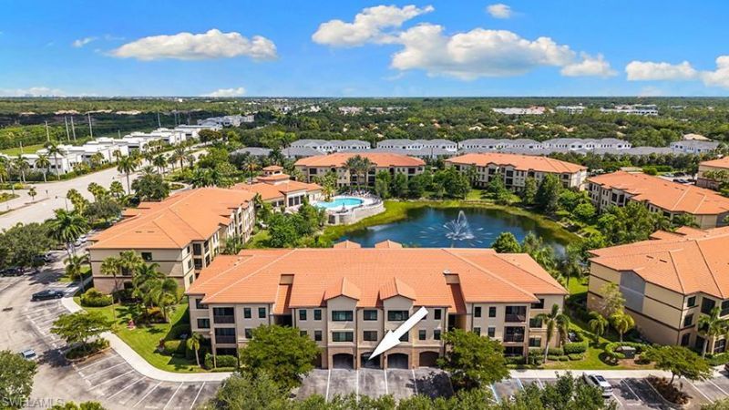 13000 Positano Cir, Unit 204, Naples, FL 34105 Photo
