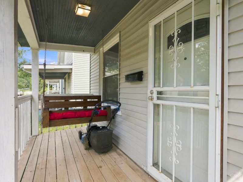 5404 Ravenna Street, Cincinnati, OH 45227 Photo 3