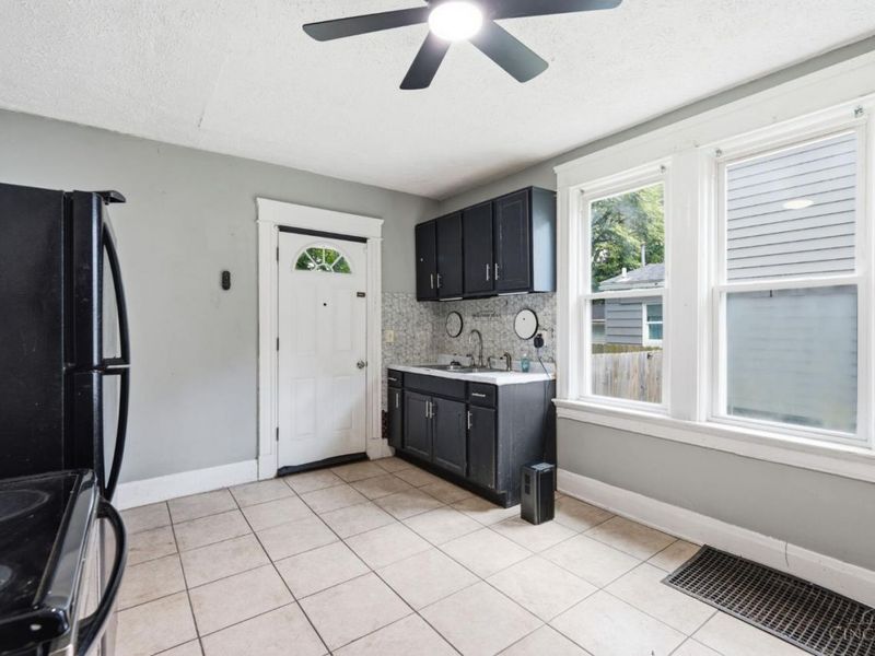5404 Ravenna Street, Cincinnati, OH 45227 Photo 8