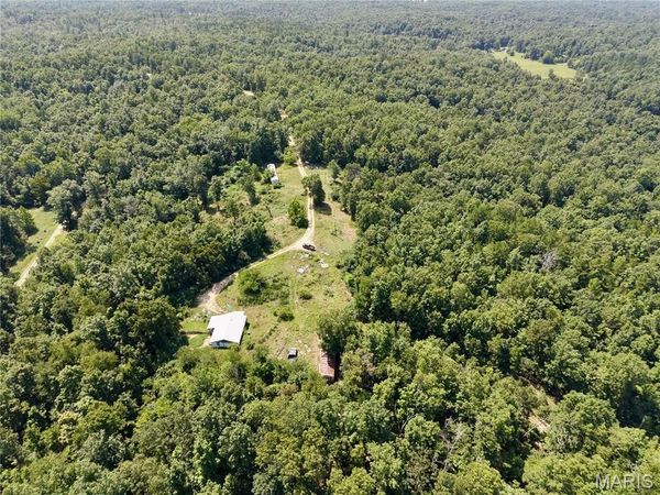 1333 County Road 565 , Van Buren, MO 63965