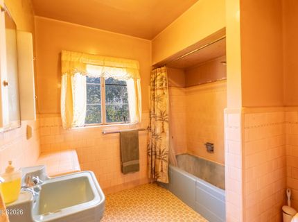 527 Marsh Avenue, Reno, NV 89509 Photo