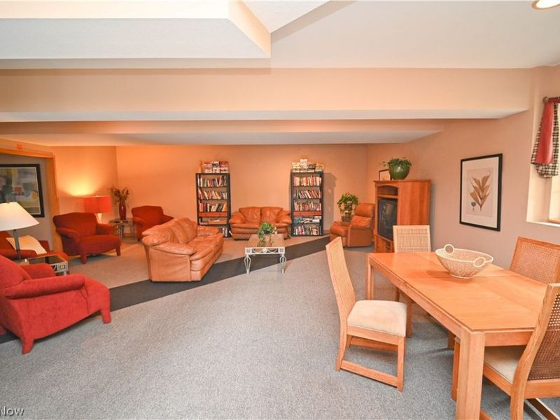 325 S Linden Court, Warren, OH 44484 Photo 42