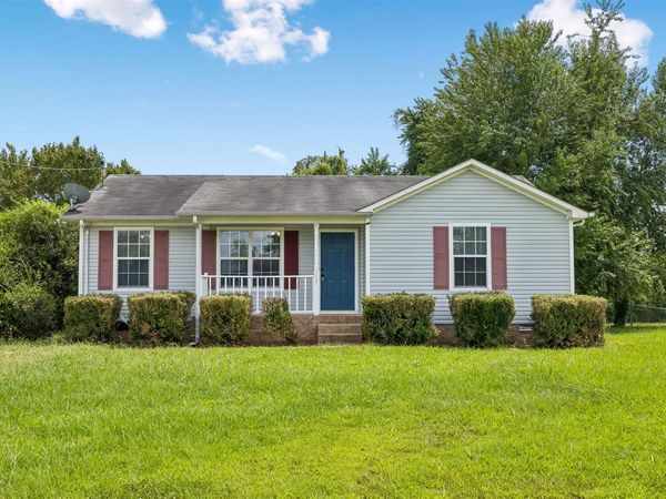 717 Polk Avenue , Oak Grove, KY 42262