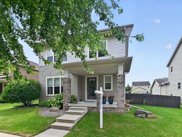 6107 Arrowpoint Way, McFarland, WI 53558