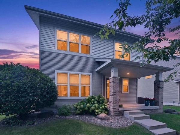 6107 Arrowpoint Way, McFarland, WI 53558