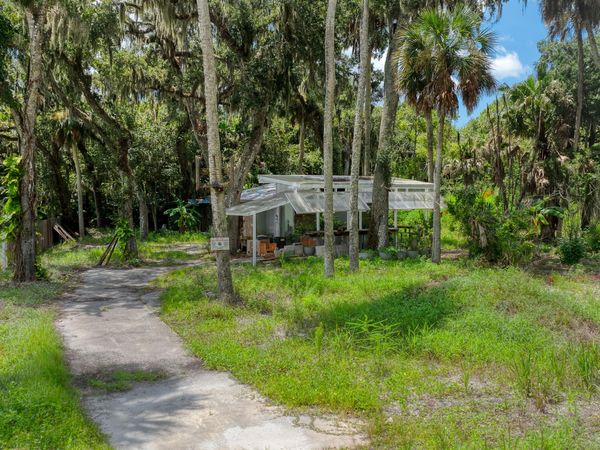 1922 Enterprise Avenue, New Smyrna Beach, FL 32168