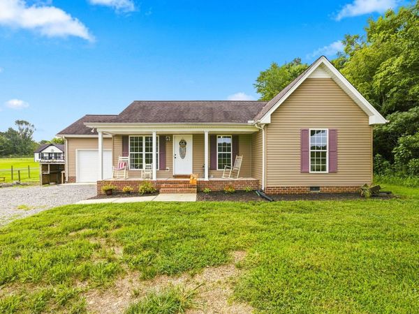 1809 Mosley Ferry Rd , Chapmansboro, TN 37035