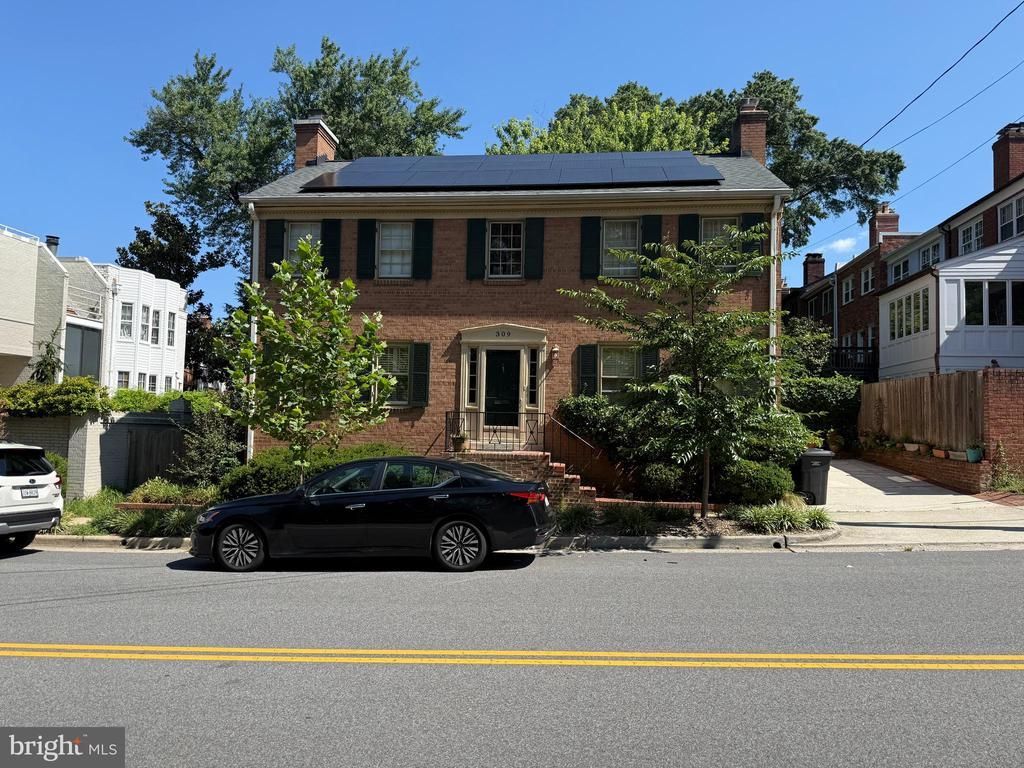 309 Green Street, Alexandria, VA 22314 Main Photo