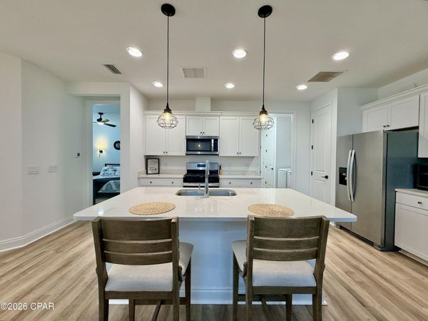 8994 Parrot Place , Panama City Beach, FL 32413
