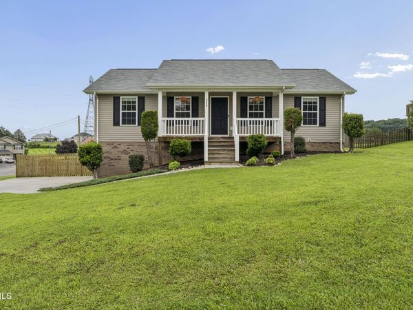 256 Cambridge Grove Way, Jonesborough, TN 37659