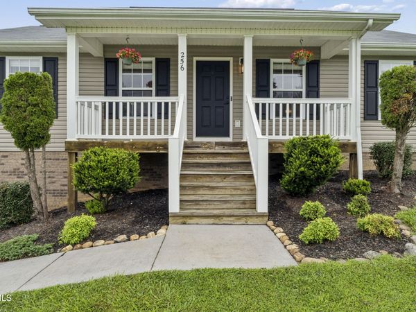 256 Cambridge Grove Way, Jonesborough, TN 37659