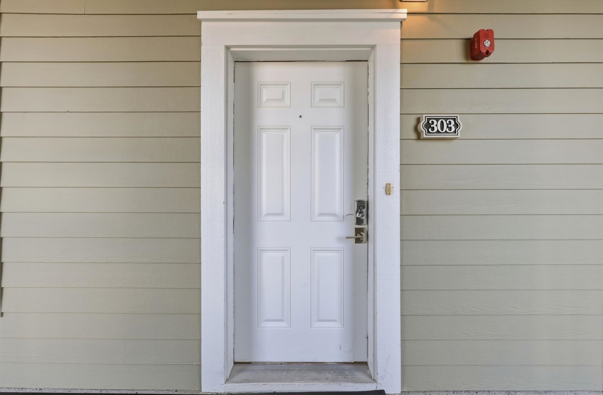 4820 Magnolia Lake Dr. Photo 13