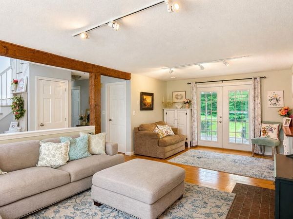 439 North River Road, Unit 5, Milford, NH 03055