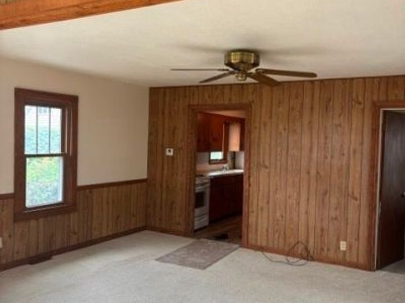 18061 Derr Avenue, Beloit, OH 44609 Photo 9