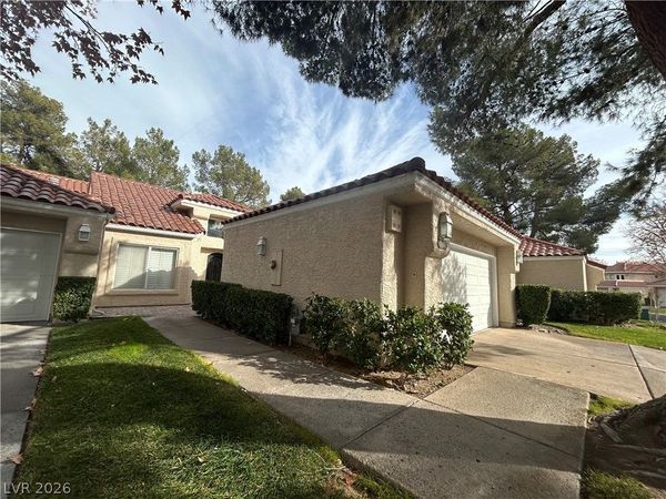 7060 Big Springs Court , Las Vegas, NV 89113